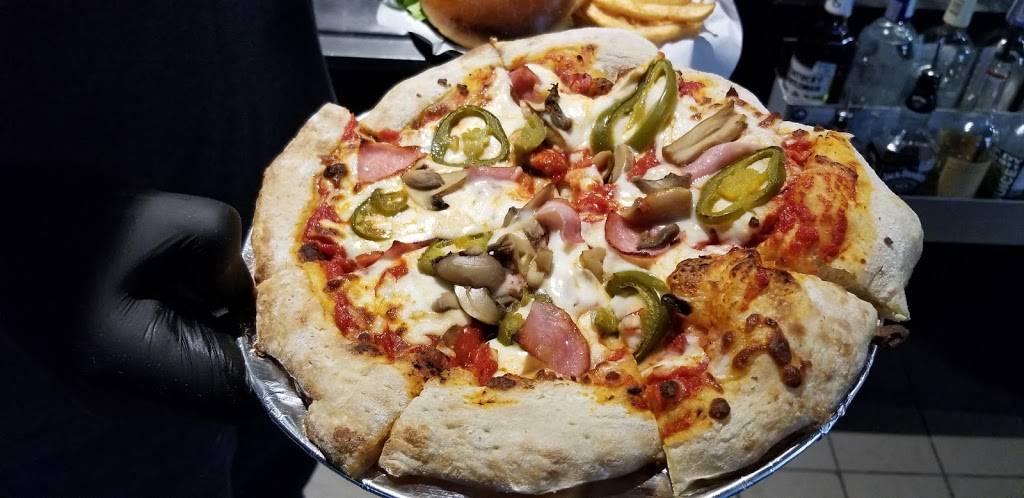 WAREHOUSE | restaurant | 108 S Austin St, Seguin, TX 78155, USA | 8304334666 OR +1 830-433-4666