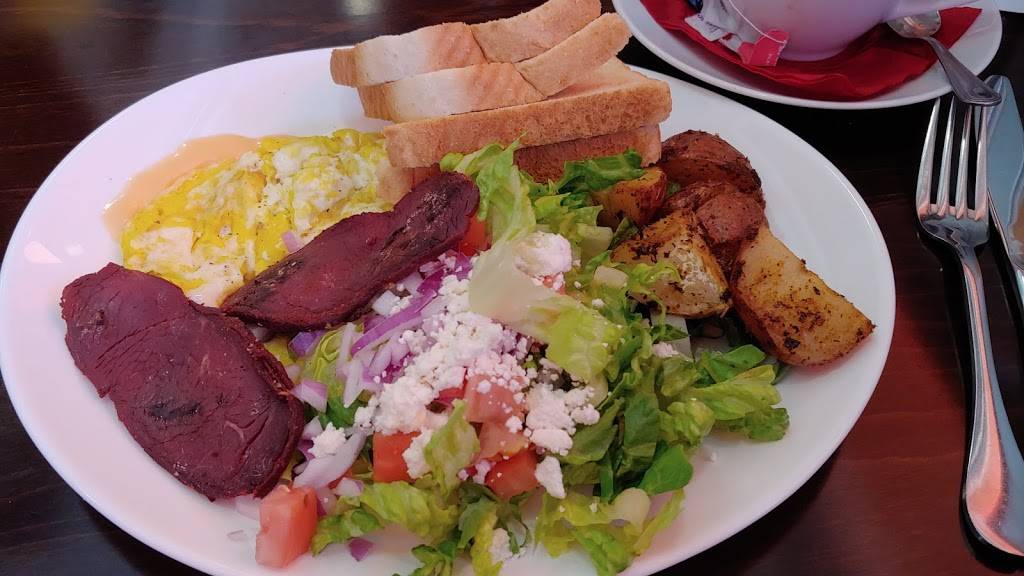 Phinix Mediterranean Kitchen & Catering | restaurant | 840 Winter St, Waltham, MA 02451, USA | 6174449272 OR +1 617-444-9272