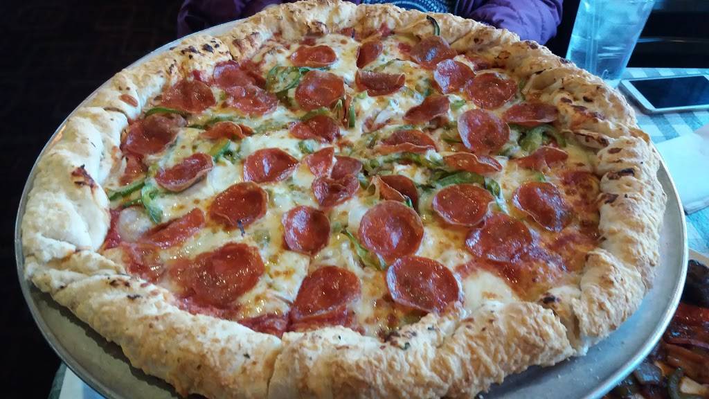 Morettis Ristorante & Pizzeria Fox Lake | restaurant | 164 US-12, Fox Lake, IL 60020, USA | 8479731800 OR +1 847-973-1800