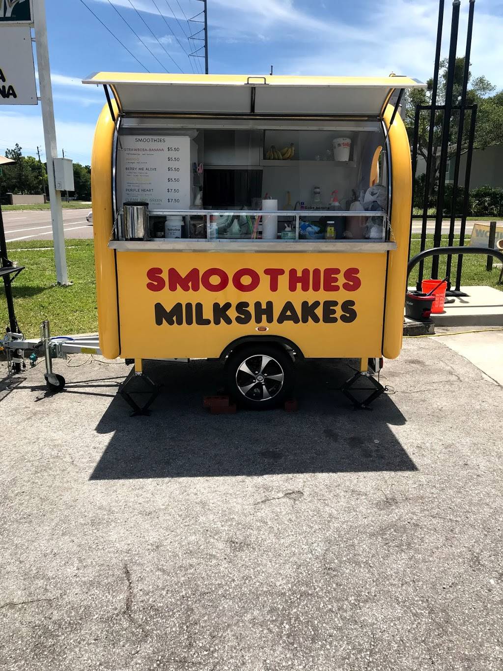 Boba Banana Smoothies Milkshakes Açaí and Bubble Tea | restaurant | 8212 Sheldon Rd, Tampa, FL 33615, USA | 8135073565 OR +1 813-507-3565