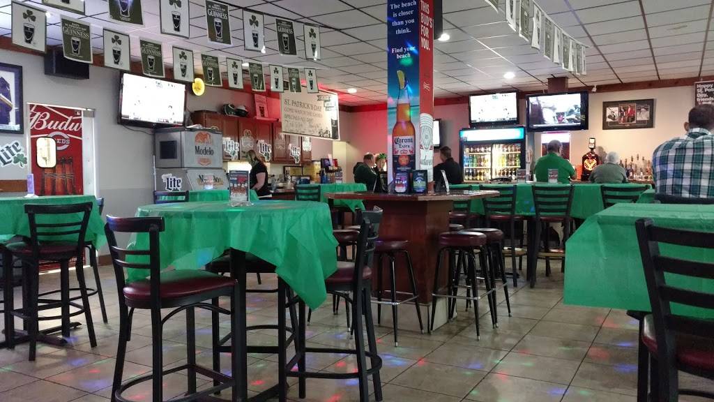 Westside Sports Bar & Grill | restaurant | 6701 Ruwes Oak Dr, Cincinnati, OH 45248, USA | 5135742345 OR +1 513-574-2345