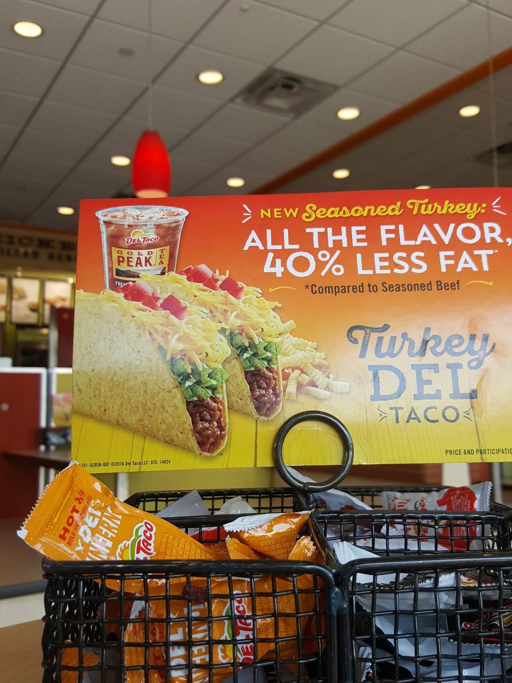 Del Taco | meal takeaway | 2071 Rancho Valley Dr #100, Pomona, CA 91767, USA | 9096222673 OR +1 909-622-2673