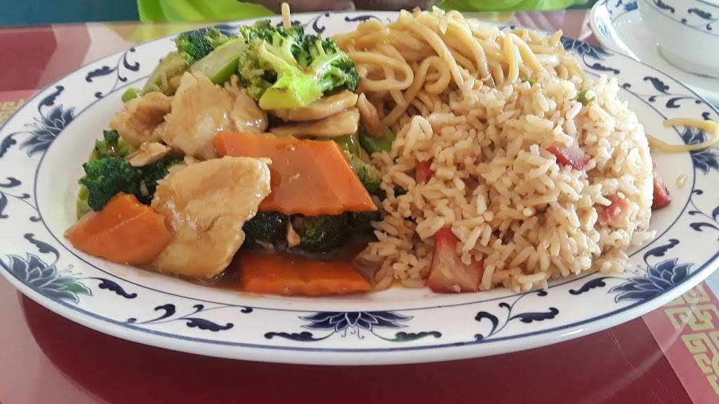 Panda House | restaurant | 12300 Martell Rd, Jackson, CA 95642, USA | 2092233474 OR +1 209-223-3474