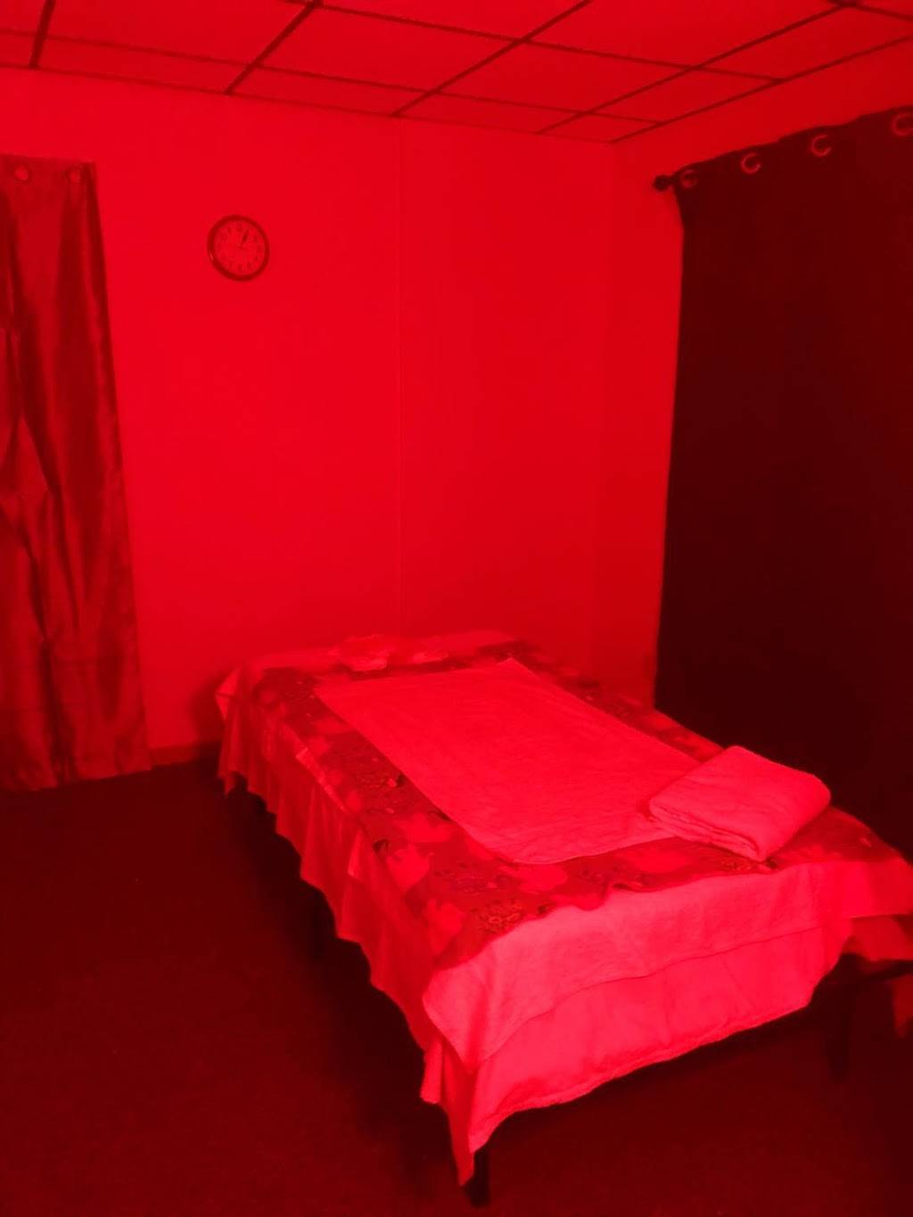 Trout Air Tavern | restaurant | 15201 Running Aces Blvd, Columbus, MN 55025, USA | 6519254577 OR +1 651-925-4577