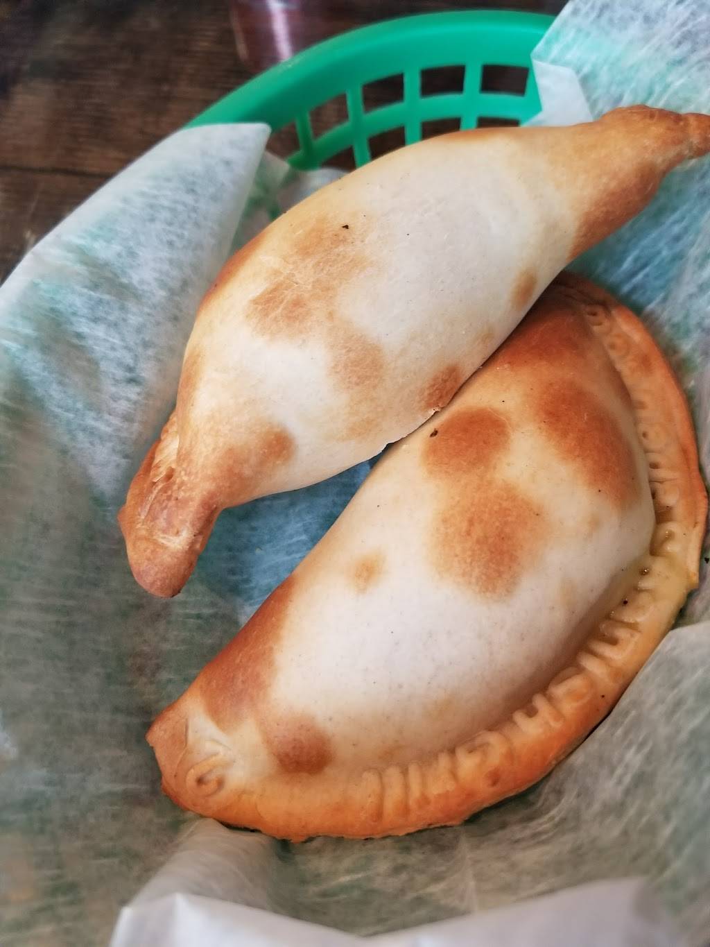 Empananda Spanish Grill | restaurant | 8 Market St, Clifton, NJ 07012, USA | 9732728202 OR +1 973-272-8202