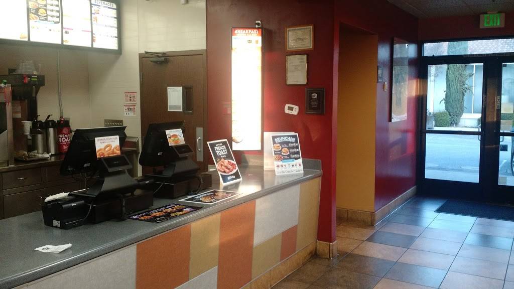 Jack in the Box | restaurant | 15855 Monterey Rd, Morgan Hill, CA 95037, USA | 4087789134 OR +1 408-778-9134