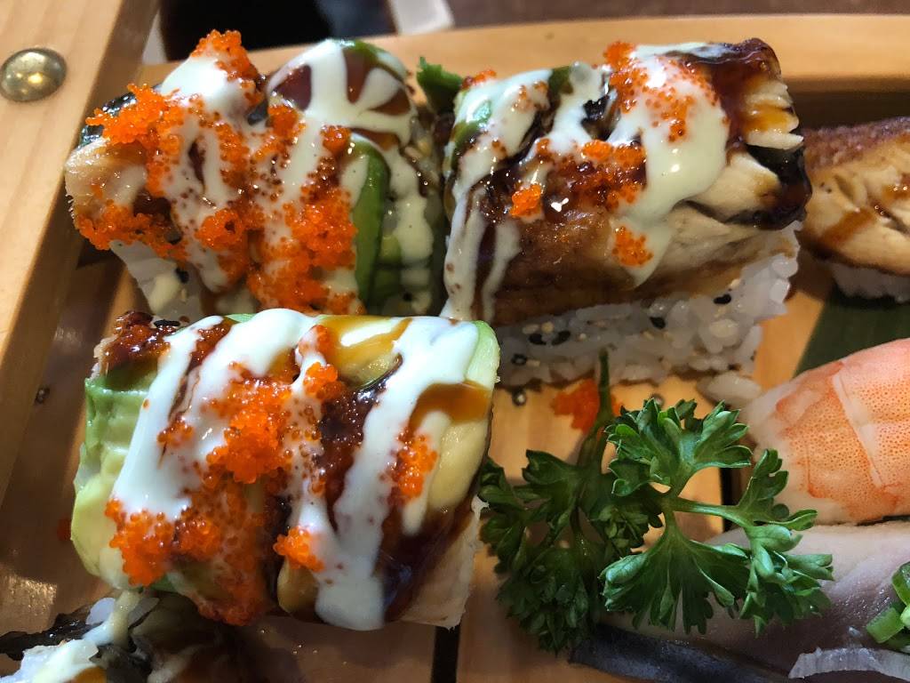 Benjins Asian Bistro | restaurant | 9110 Devlin Rd #130, Bristow, VA 20136, USA | 7037431107 OR +1 703-743-1107