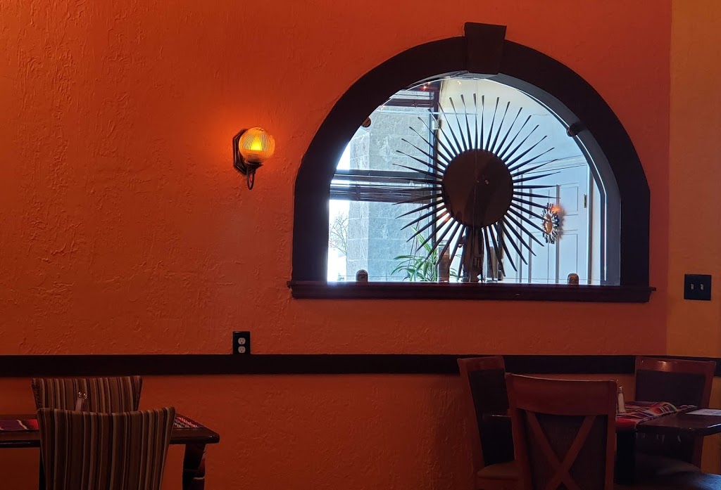 Salinas Restaurant | restaurant | 1847 Pulaski Hwy, Bear, DE 19701, USA | 3022616729 OR +1 302-261-6729