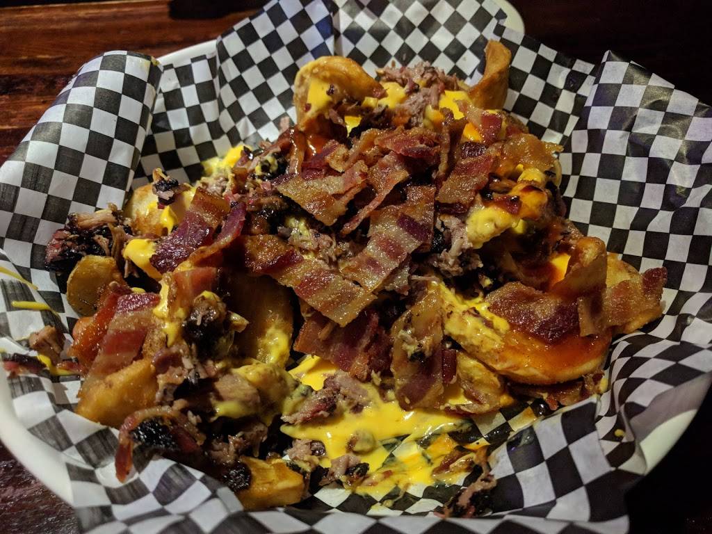 Hop House | restaurant | 1214 Central Park Dr, OFallon, IL 62269, USA | 6187262740 OR +1 618-726-2740