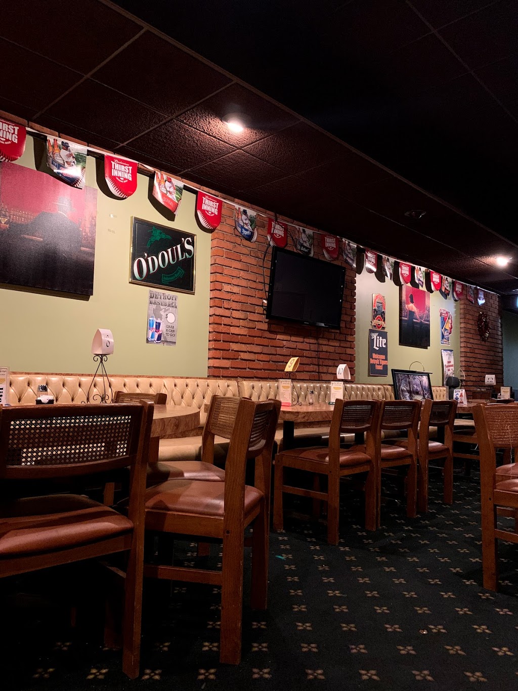 Nicks Gaslight | restaurant | 441 W Grand River Ave, Detroit, MI 48226, USA | 3139639191 OR +1 313-963-9191