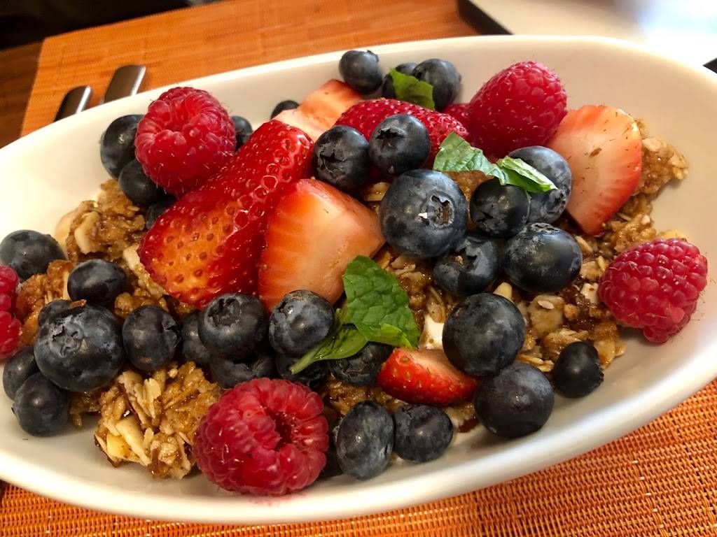 stonegrill | restaurant | 5350 E Marriott Dr, Phoenix, AZ 85054, USA | 4802933636 OR +1 480-293-3636