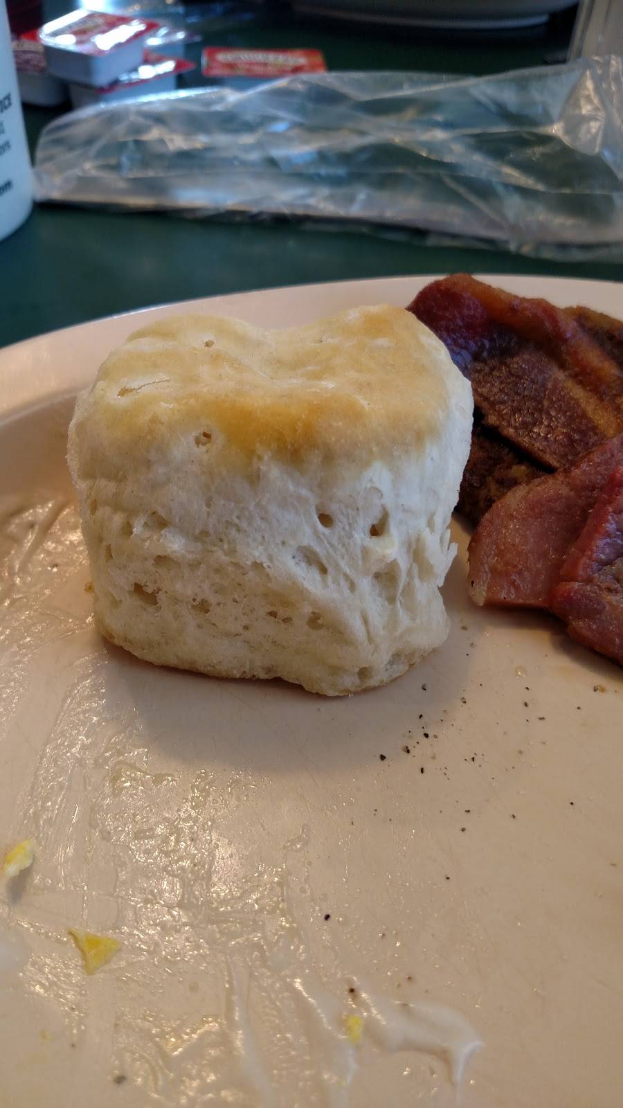 Joe Deanas Bypass Cafe | restaurant | 288 Orr Rd, Dyer, TN 38330, USA | 7316924934 OR +1 731-692-4934