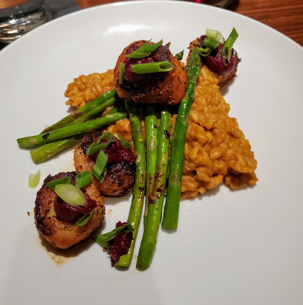 Gallos on High | restaurant | 4215 N High St, Columbus, OH 43214, USA | 6146746223 OR +1 614-674-6223