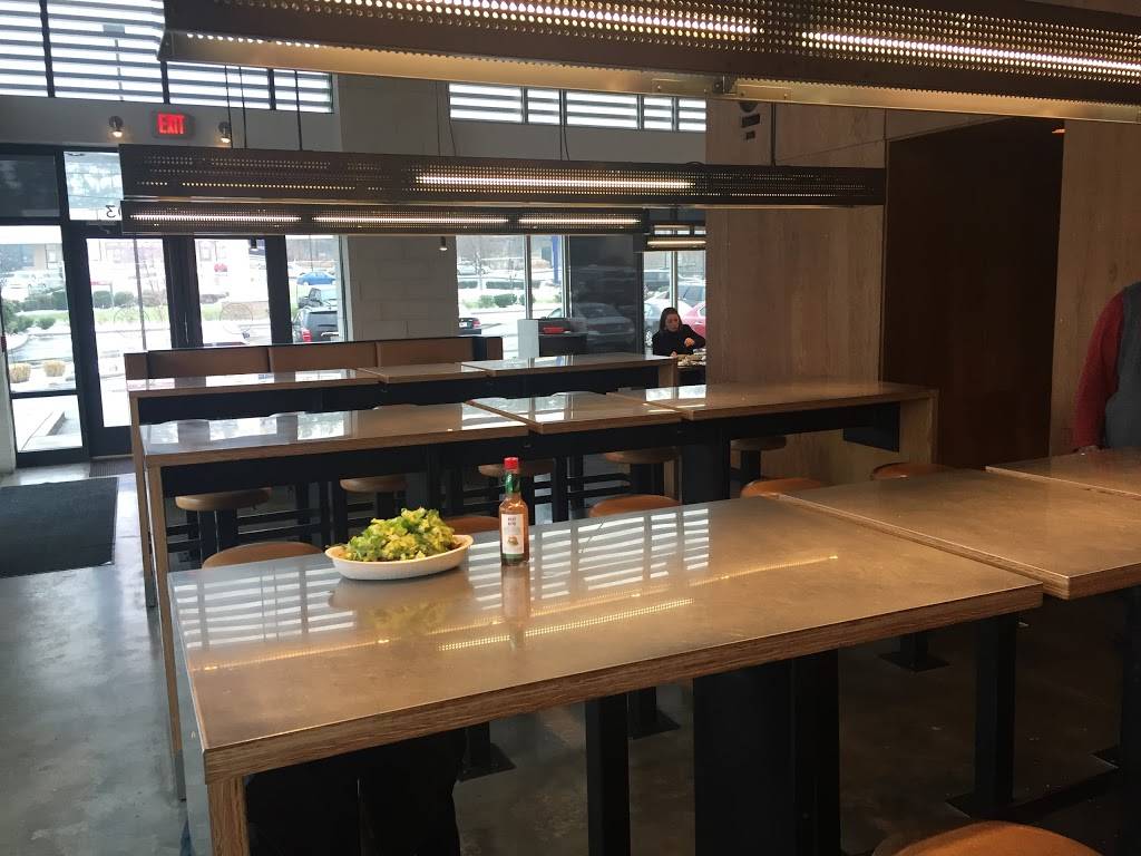 Chipotle Mexican Grill | restaurant | 96 White Bridge Rd Ste 103, Nashville, TN 37205, USA | 6155220358 OR +1 615-522-0358