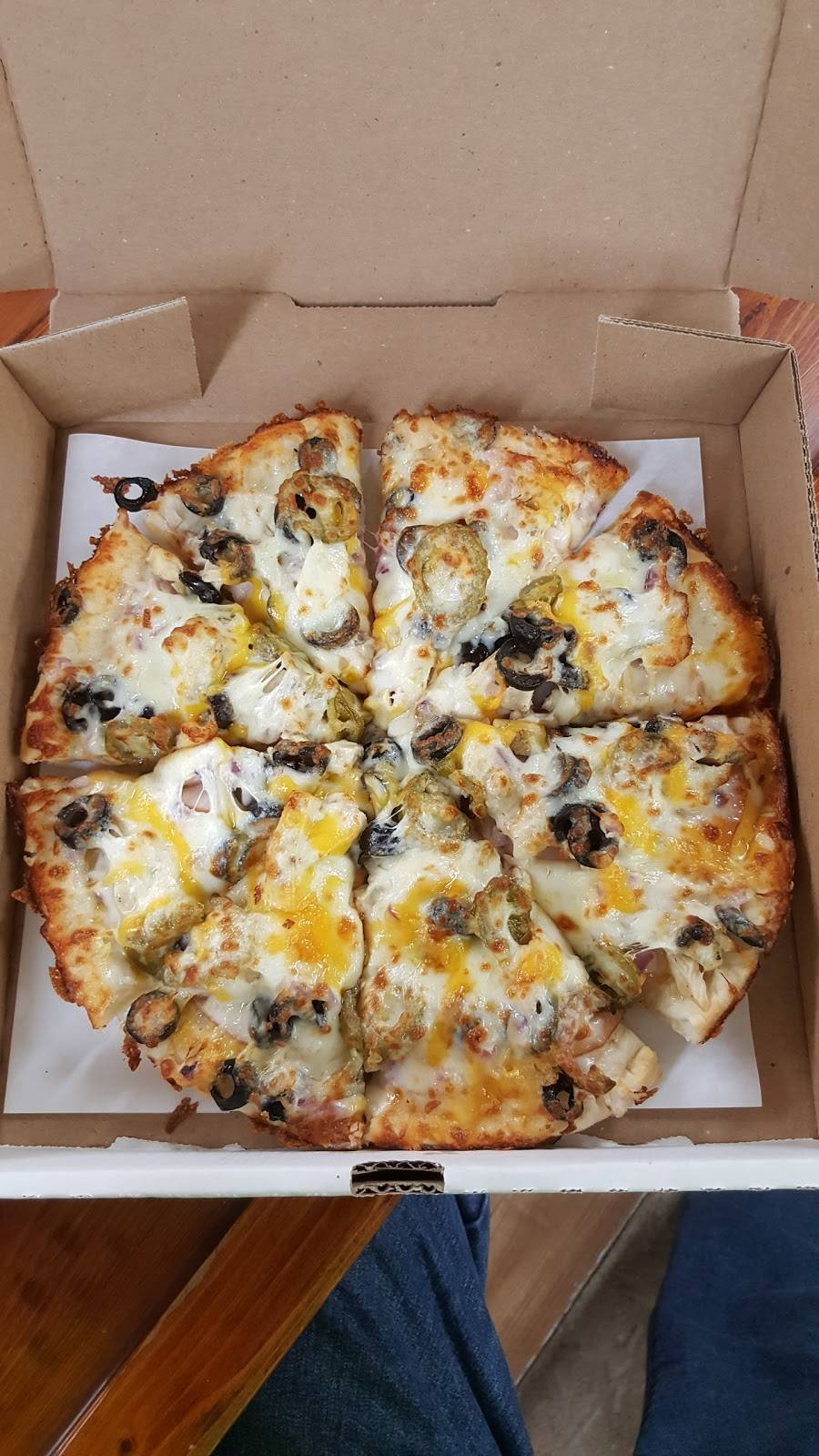 Kountry Korner Muenster | restaurant | 622 W Division St, Muenster, TX 76252, USA | 9407592546 OR +1 940-759-2546