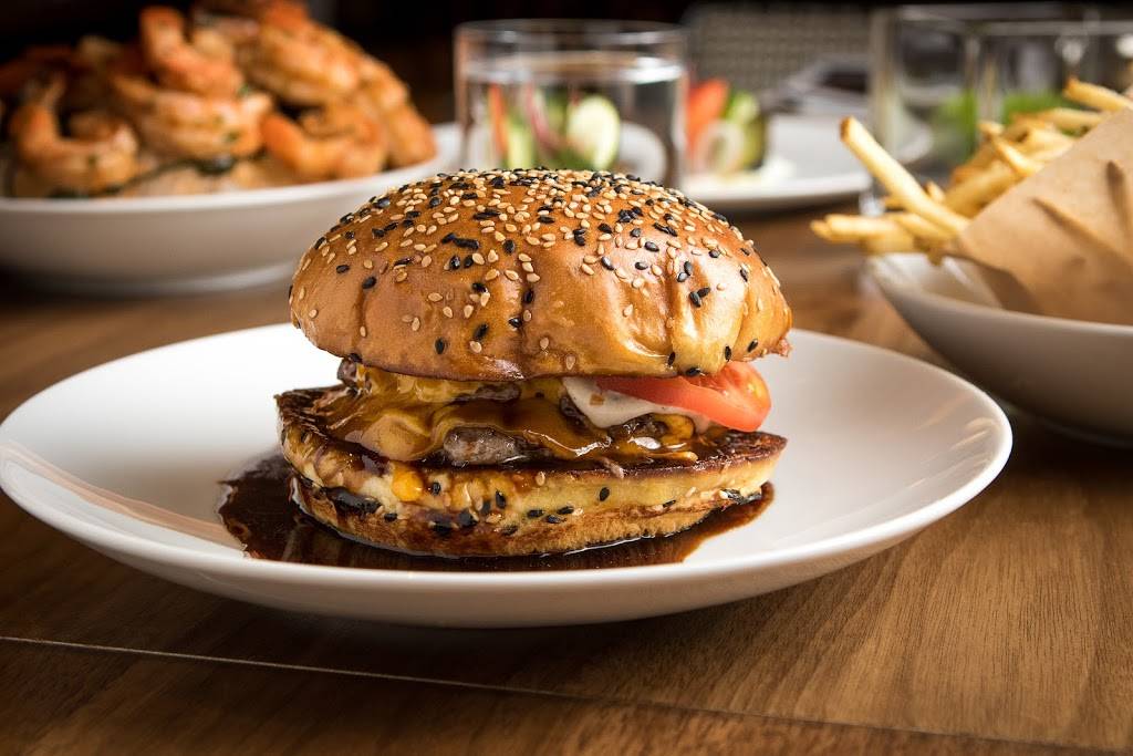 The Rez Grill | restaurant | 5223 N Orient Rd, Tampa, FL 33610, USA | 8136278120 OR +1 813-627-8120