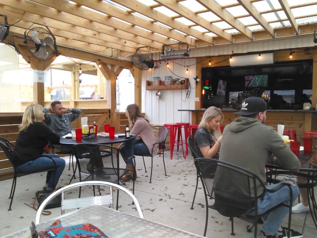 Nations Bar and Grill | restaurant | 705 51st Ave N, Nashville, TN 37209, USA | 6158734755 OR +1 615-873-4755