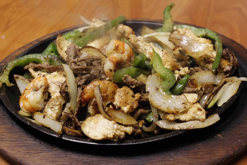 Fajita Mex Grill | restaurant | 1916 Railroad St, Statham, GA 30666, USA | 4704995163 OR +1 470-499-5163