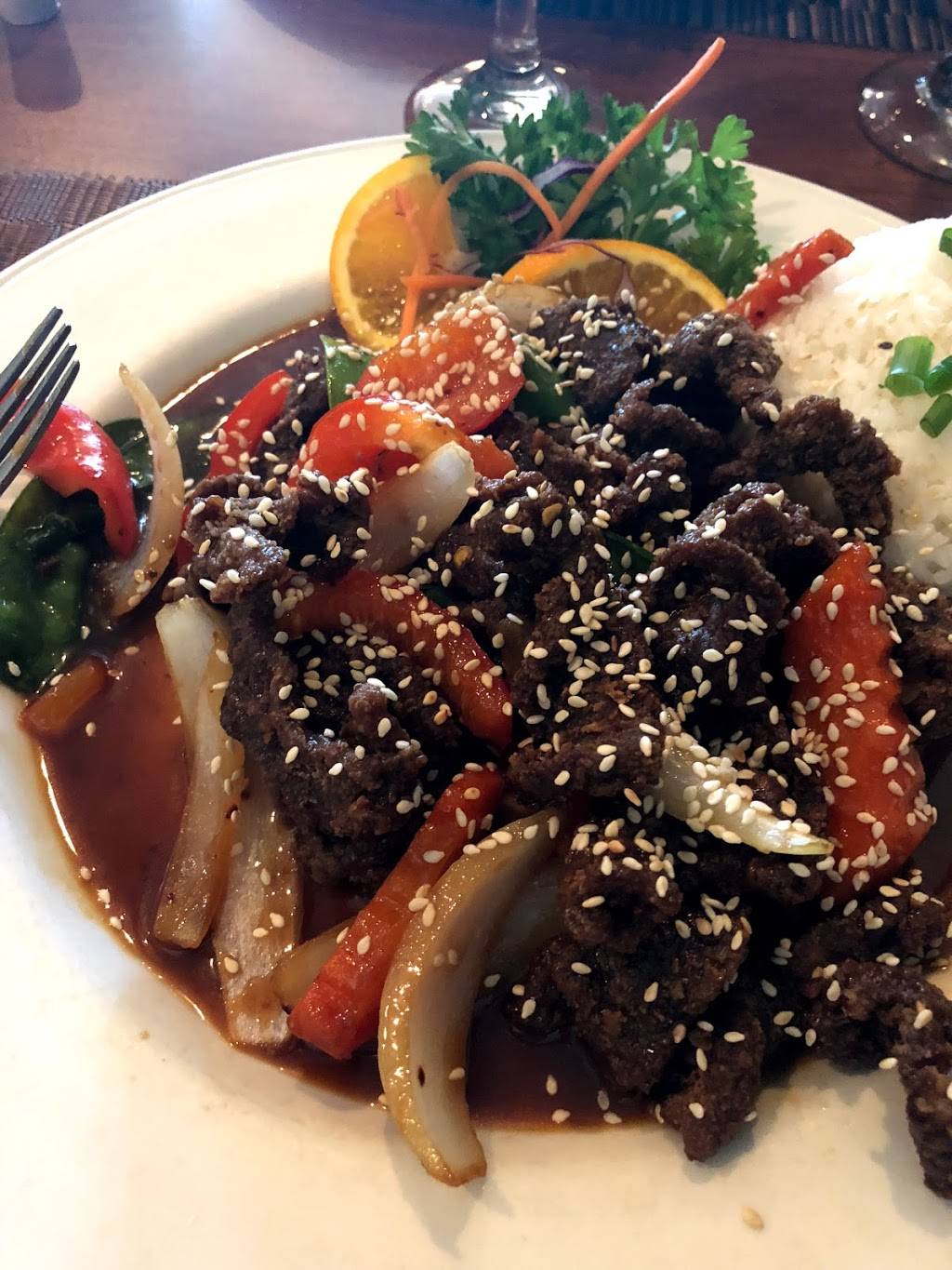 Restaurant Royaume Khmer | restaurant | 310 Boulevard Sir-Wilfrid-Laurier, Mont-Saint-Hilaire, QC J3H 3N7, Canada | 4504468887 OR +1 450-446-8887