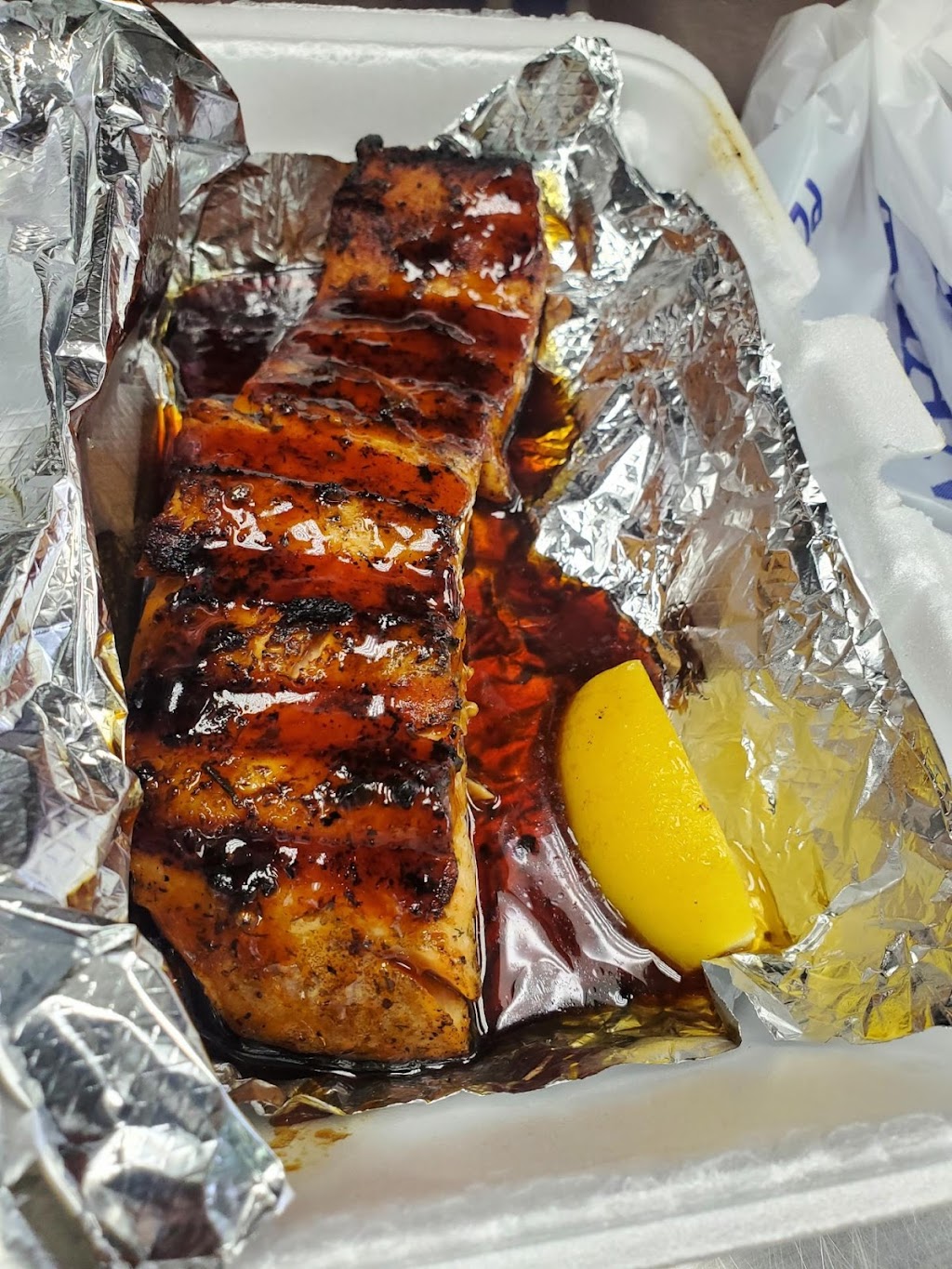 BBQ CENTRAL | restaurant | 25298 Greenfield Rd, Oak Park, MI 48237, USA | 2489512451 OR +1 248-951-2451