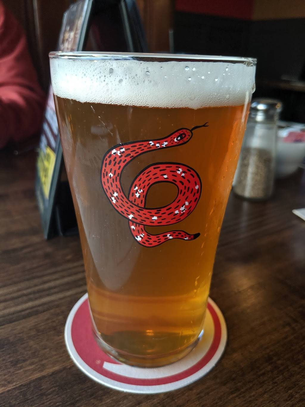 D’Arcy McGee’s - Kirkwood | restaurant | 675 Kirkwood Ave, Ottawa, ON K1Z 8N7, Canada | 6137149888 OR +1 613-714-9888