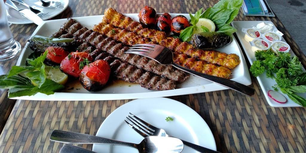 Darbar Persian Grill | restaurant | 2015 Avenue Rd, North York, ON M5M 4A5, Canada | 6473514242 OR +1 647-351-4242