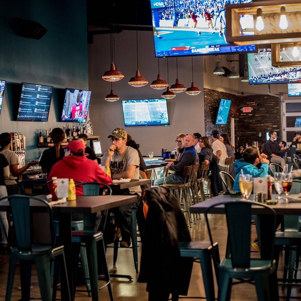 Scorz Bar and Grill | restaurant | 315 Hepburn St, Williamsport, PA 17701, USA | 5709645353 OR +1 570-964-5353