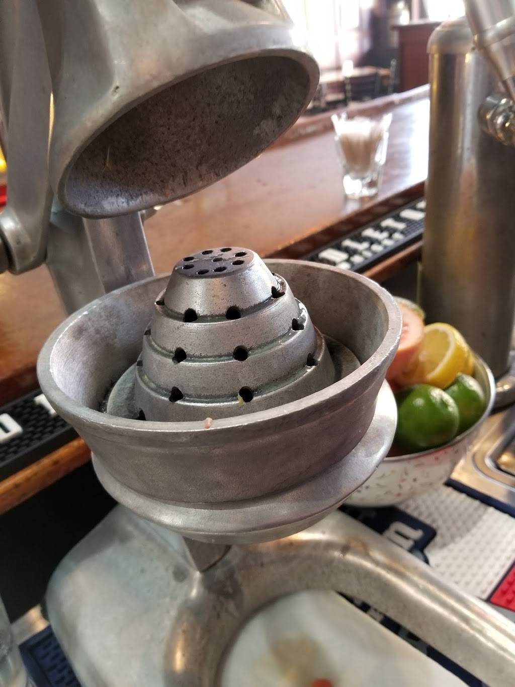 The Shire Bar & Bistro | restaurant | 465 NW Chehalis Ave, Chehalis, WA 98532, USA | 3607483720 OR +1 360-748-3720