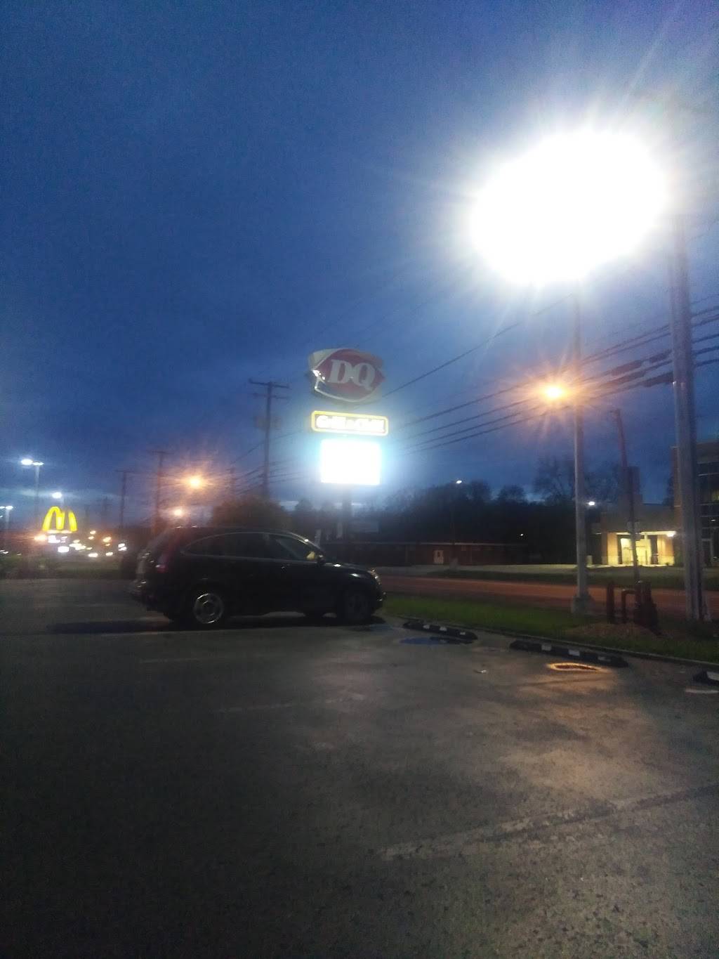 Dairy Queen Grill & Chill | restaurant | 613 E Lincolnway, Minerva, OH 44657, USA | 3308686104 OR +1 330-868-6104