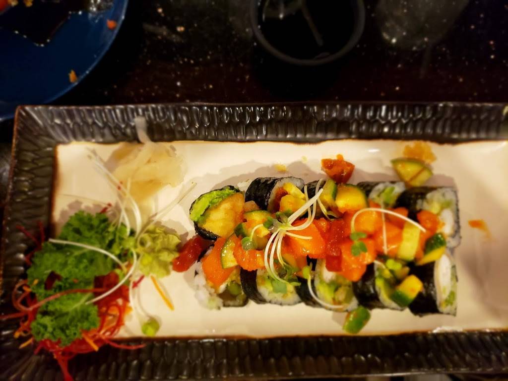 Zabb Thai & Sushi | restaurant | 8880 W State Rd 84, Davie, FL 33324, USA | 9544513949 OR +1 954-451-3949