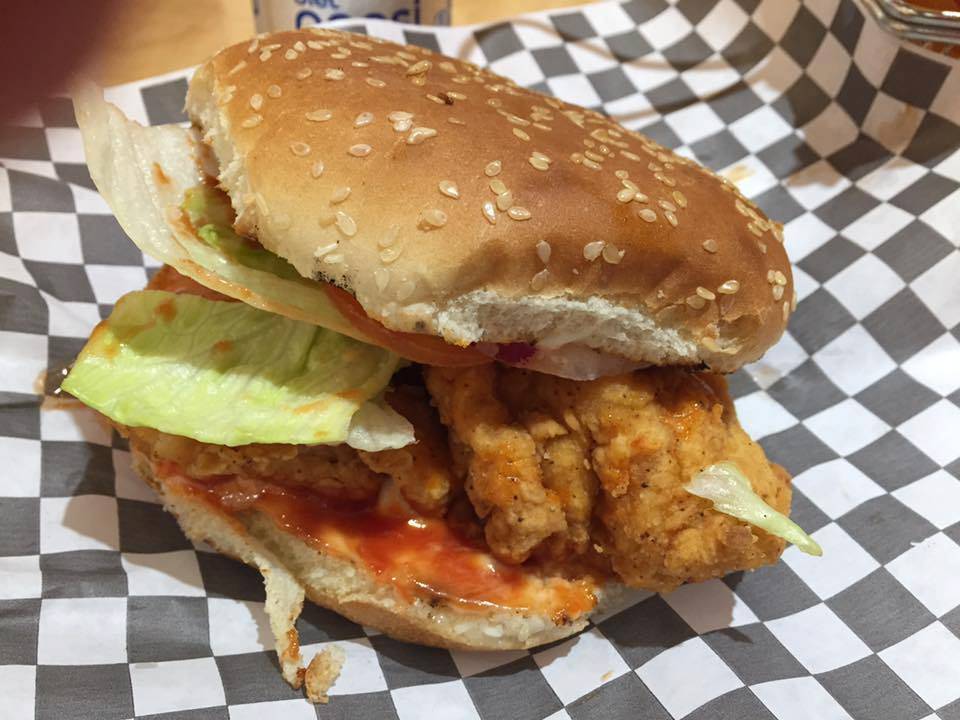 SK Grill N Chill | restaurant | 812 Britannia Rd W unit 104, Mississauga, ON L5V 0A6, Canada | 9055673343 OR +1 905-567-3343