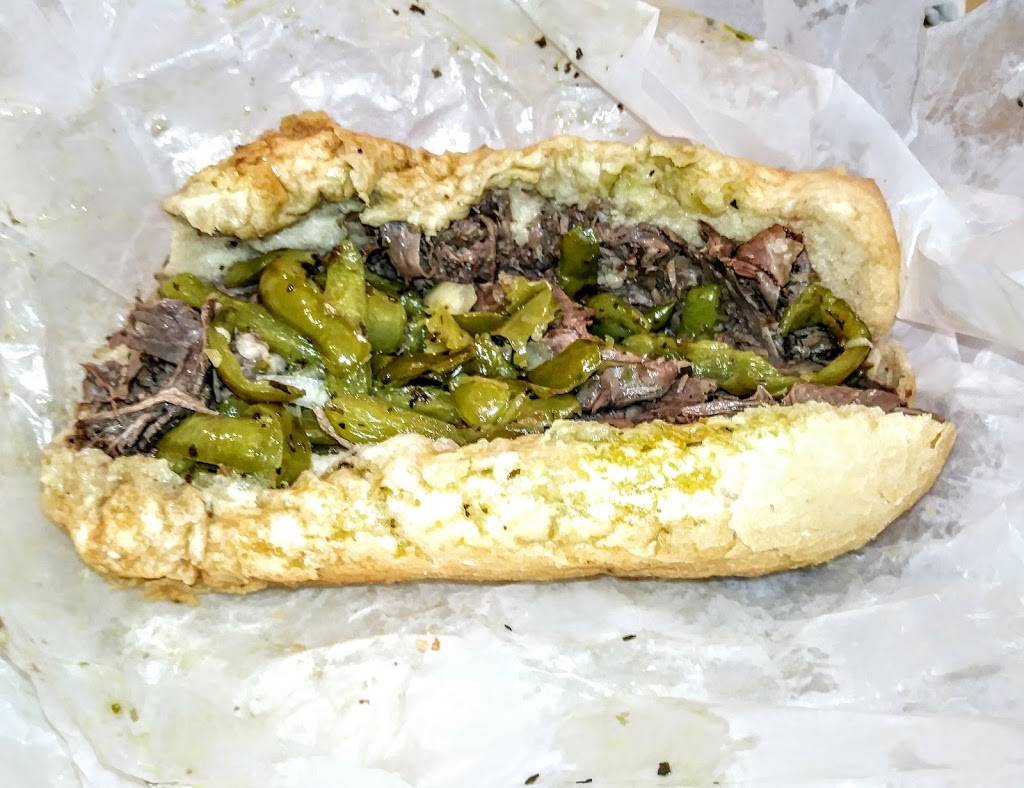 Johnnies Beef | restaurant | 1935 S Arlington Heights Rd, Arlington Heights, IL 60005, USA | 8473578100 OR +1 847-357-8100