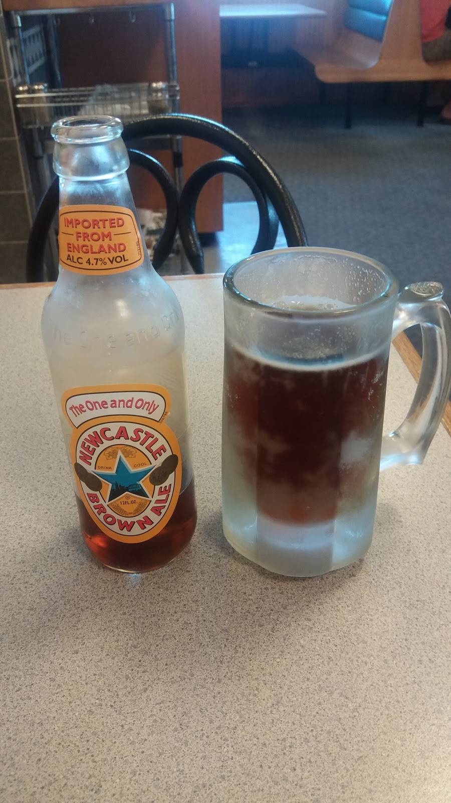 Giannis Pizza Family Restaurant | restaurant | 19 Charron Ave, Nashua, NH 03063, USA | 6038838228 OR +1 603-883-8228