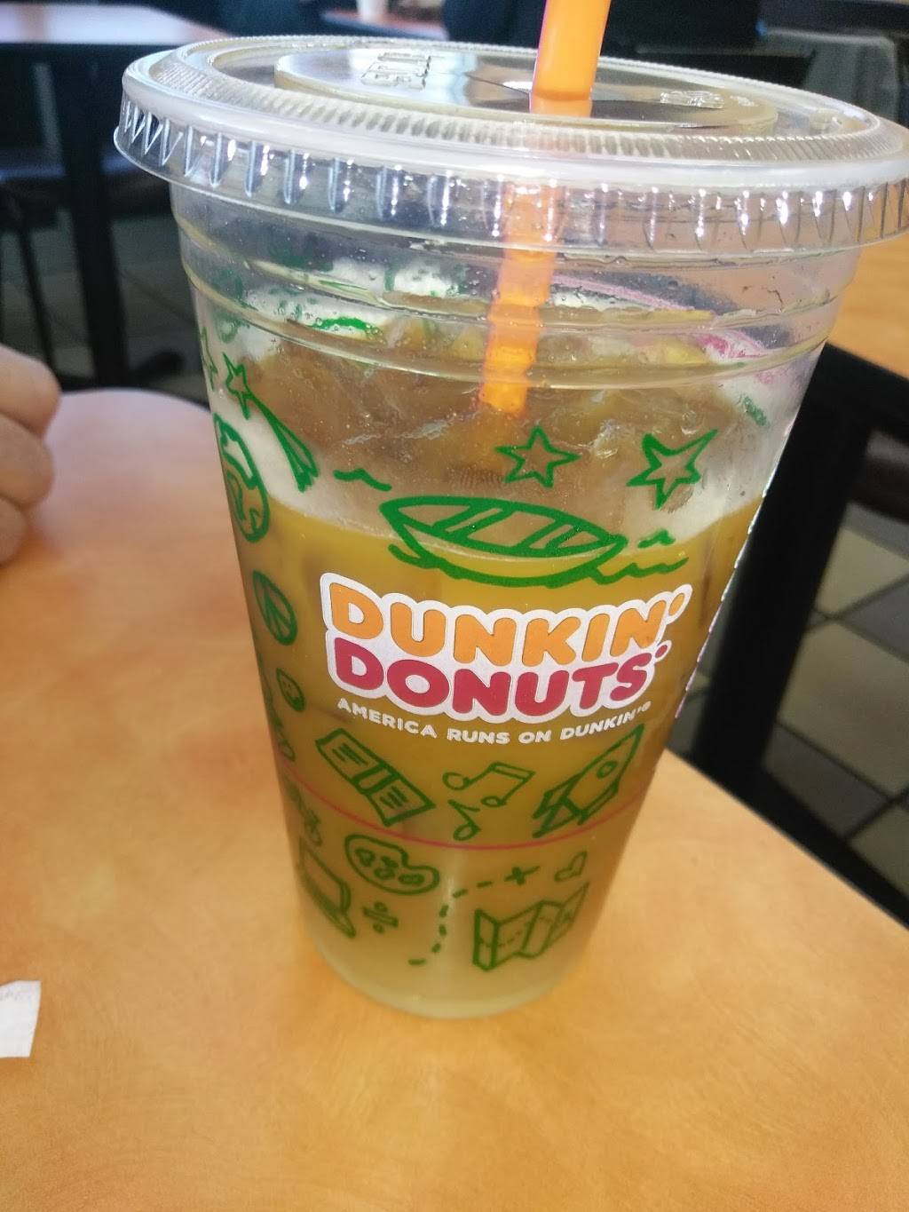 Dunkin | cafe | 701 Philadelphia Pike, Wilmington, DE 19809, USA | 3027626552 OR +1 302-762-6552