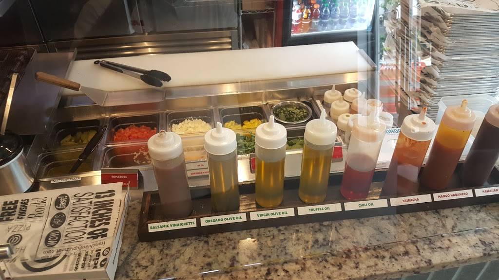 Pizza@LakeEola | restaurant | 404 E Central Blvd, Orlando, FL 32801, USA | 4072506592 OR +1 407-250-6592