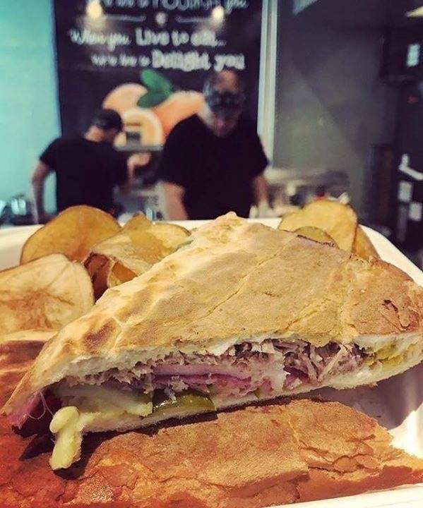 Clementine Café | meal takeaway | 111 N 12th St, Tampa, FL 33602, USA | 8133825575 OR +1 813-382-5575