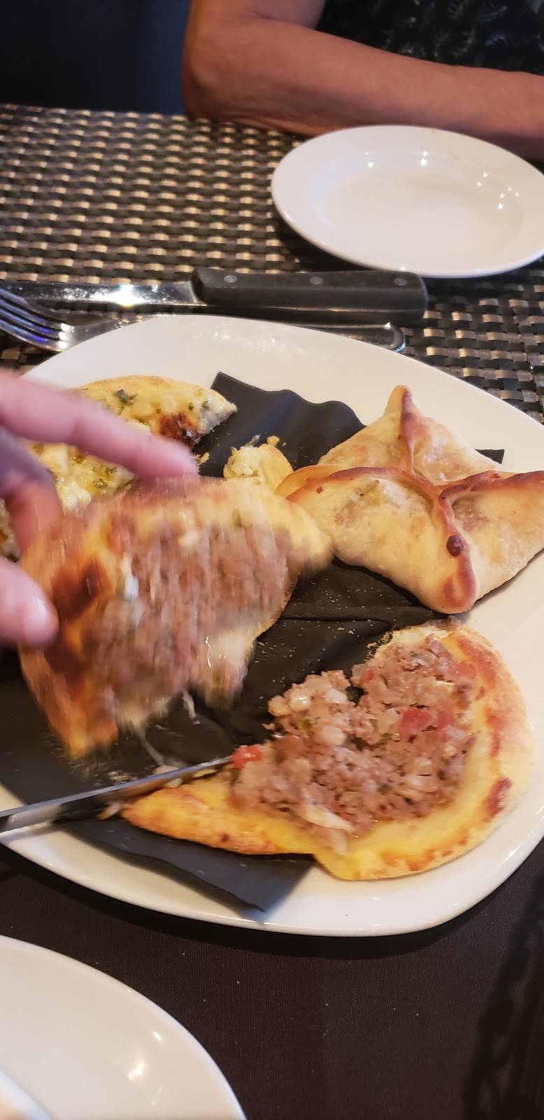 Jaber Lebanese Cuisine | restaurant | 2611 Edgewater Dr, Orlando, FL 32804, USA | 4076014896 OR +1 407-601-4896