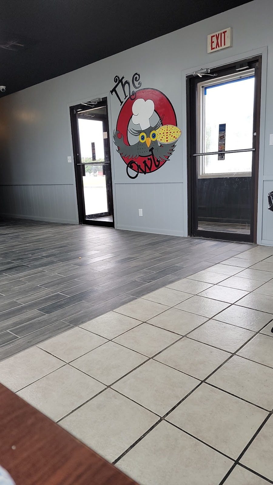 The Owl Pizza & Pub | restaurant | 3207 US-65, McGehee, AR 71654, USA | 8702225292 OR +1 870-222-5292