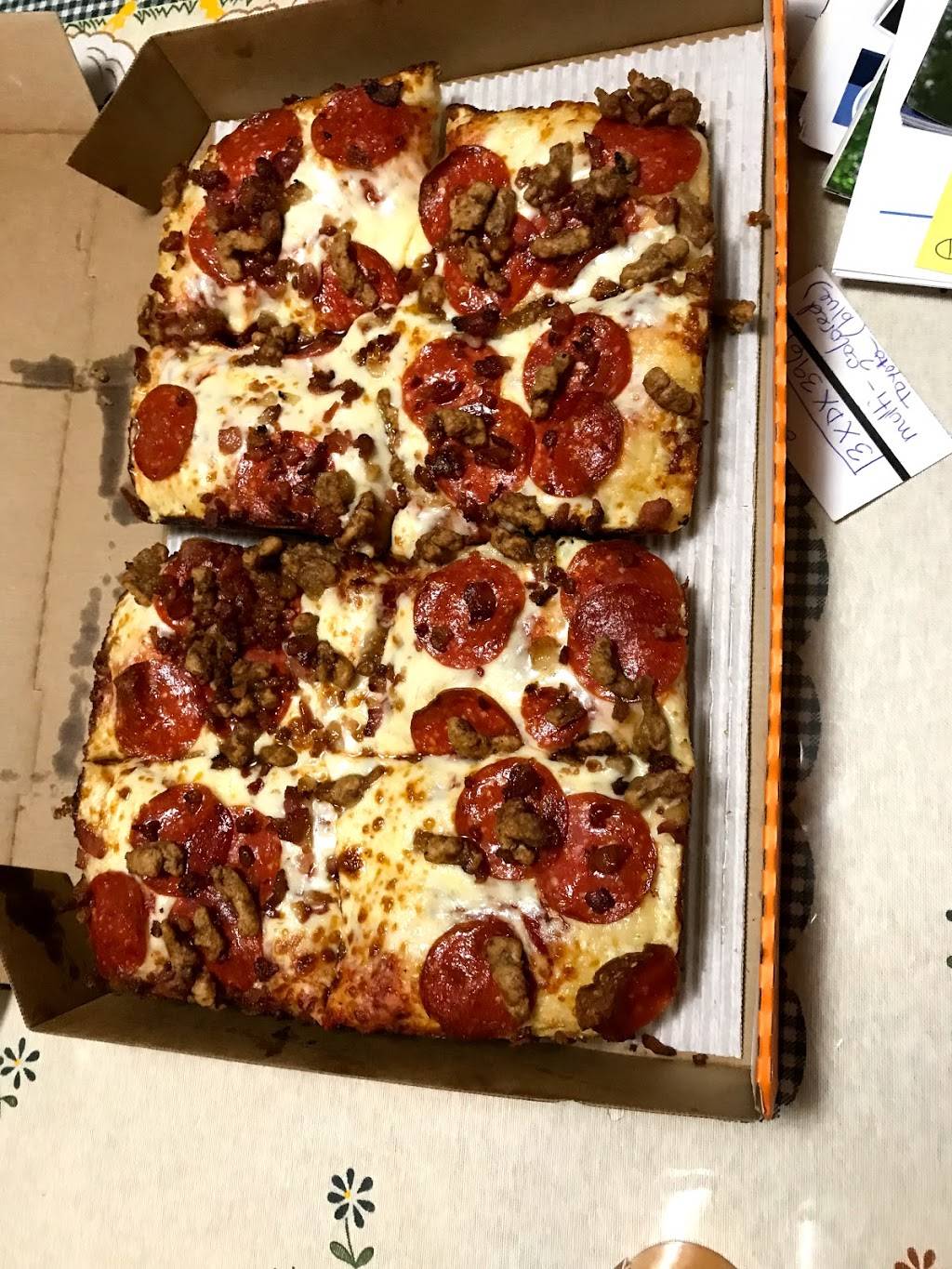 Little Caesars Pizza | meal takeaway | 1306 S Winchester Blvd, San Jose, CA 95128, USA | 4083781155 OR +1 408-378-1155