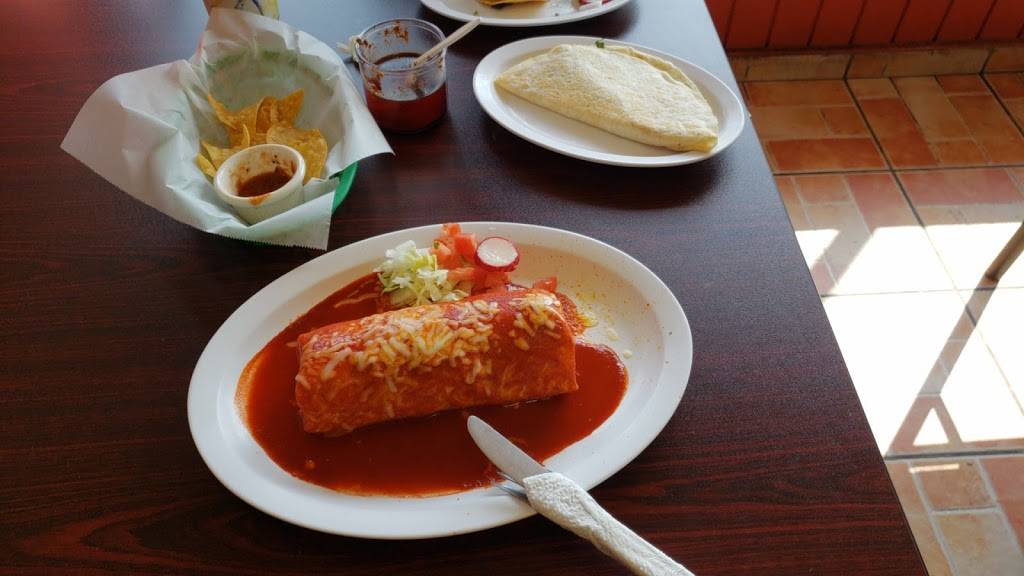 El Riconcito Chilango | restaurant | 16496 E 14th St, San Leandro, CA 94578, USA | 5104811470 OR +1 510-481-1470