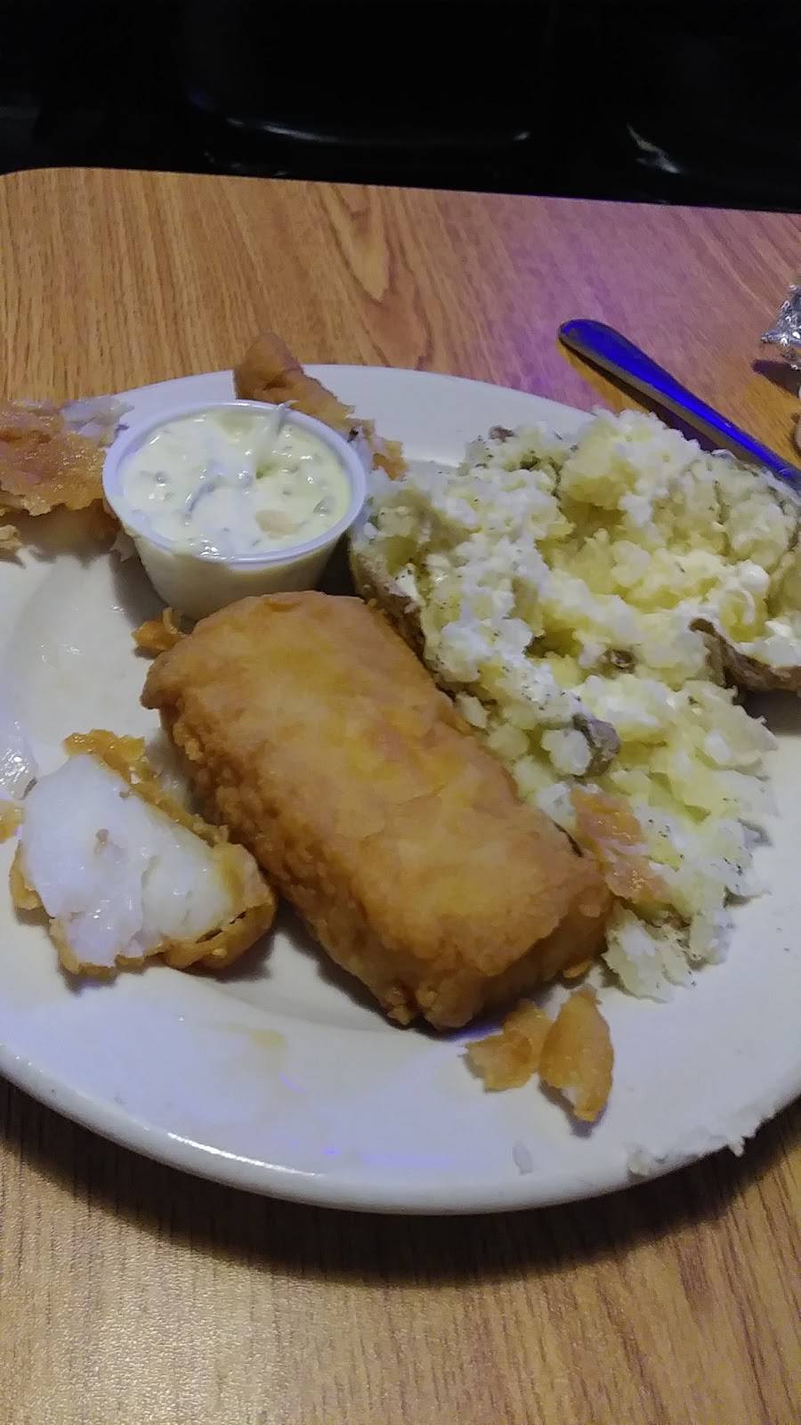 Indian Valley Inn | restaurant | 128 W Main St, Tiskilwa, IL 61368, USA | 8156464244 OR +1 815-646-4244