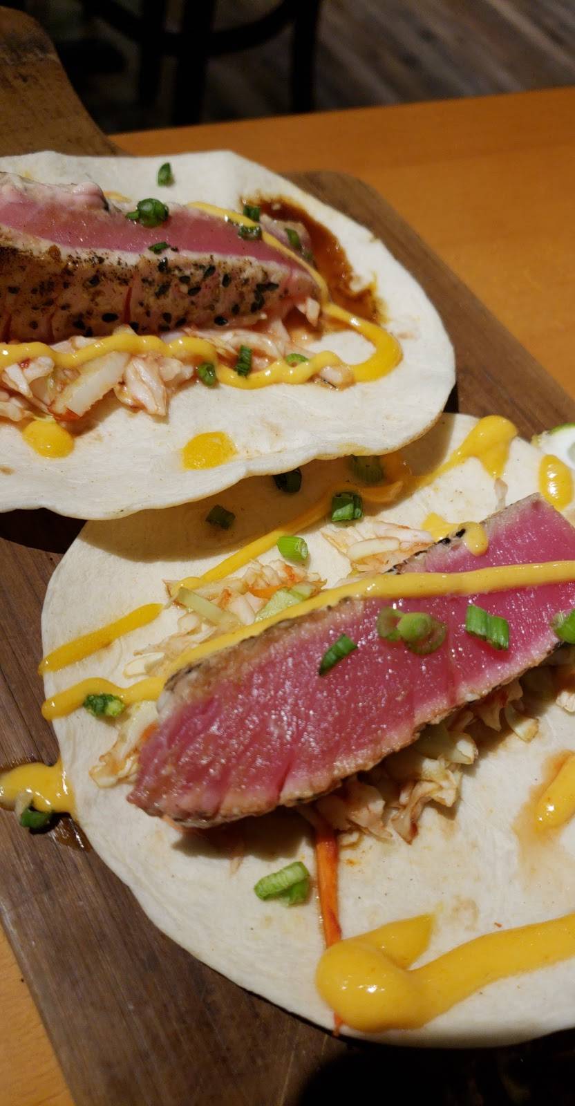 Mallards Restaurant | restaurant | 220 Lake St N, Forest Lake, MN 55025, USA | 6512725152 OR +1 651-272-5152