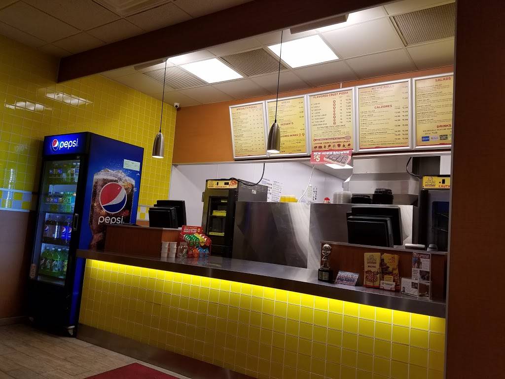 Hungry Howies Pizza | meal delivery | 439 E Michigan Ave, Saline, MI 48176, USA | 7349449188 OR +1 734-944-9188