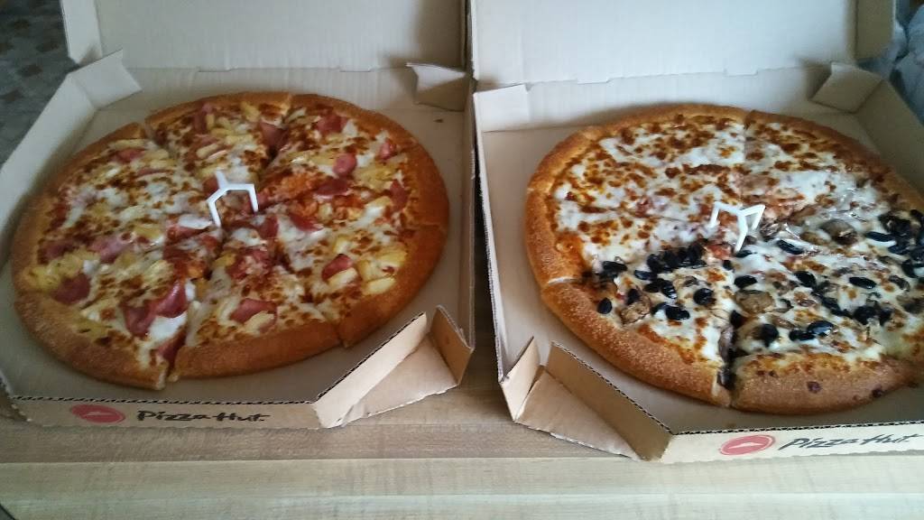 Pizza Hut | restaurant | 7957 Golf Rd, Morton Grove, IL 60053, USA | 8479660153 OR +1 847-966-0153