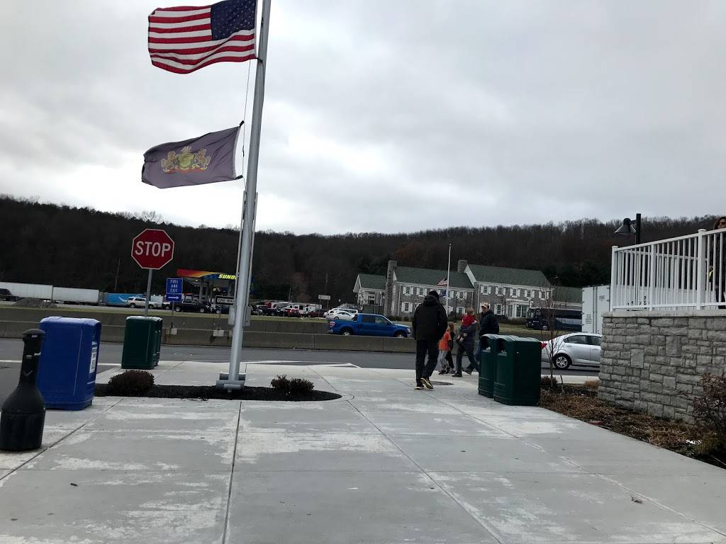 Subway | restaurant | 14731 Pennsylvania Turnpike, Bedford, PA 15522, USA | 8146236203 OR +1 814-623-6203