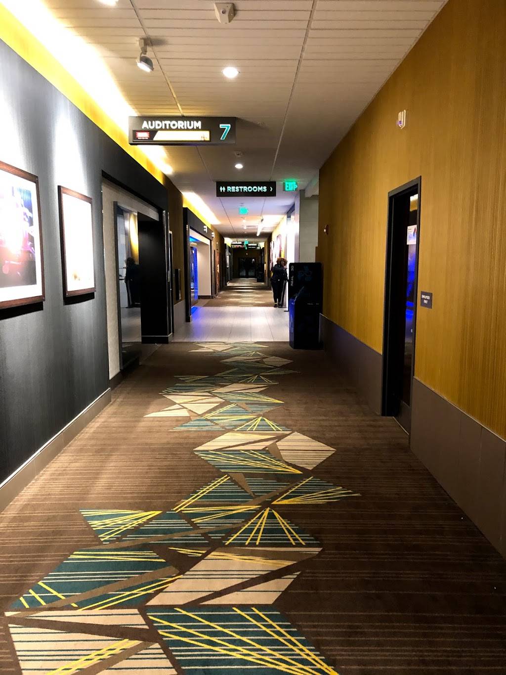 Cinemark Willowbrook Mall and XD | meal takeaway | 1400 Willowbrook Mall, Wayne, NJ 07470, USA | 9738908644 OR +1 973-890-8644