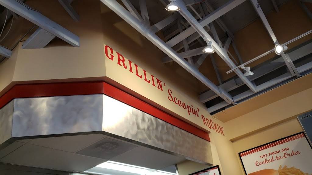 Freddys Frozen Custard & Steakburgers | restaurant | 4458 Town Center Pkwy, Jacksonville, FL 32246, USA | 9046478987 OR +1 904-647-8987