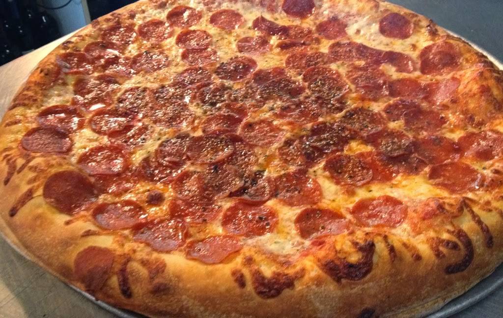 Flying Pie Pizzeria | meal takeaway | 30 Front St S, Issaquah, WA 98027, USA | 4253912407 OR +1 425-391-2407