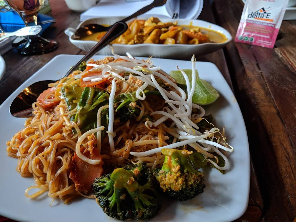 Chantara Thai Cuisine | restaurant | 110, 7114, 4361 Town Center Blvd, El Dorado Hills, CA 95762, USA | 9169390389 OR +1 916-939-0389