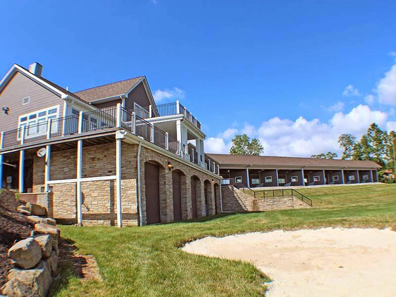 Stonebrook Driving Range | restaurant | 7599 Pearl Rd, Middleburg Heights, OH 44130, USA | 4408915999 OR +1 440-891-5999